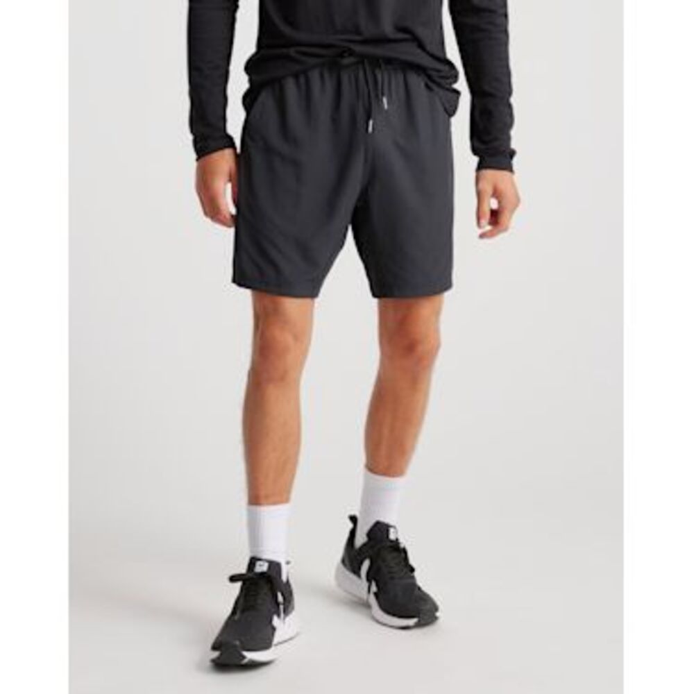 Quince Performance Tech Short - 7.5" Black Shorts M